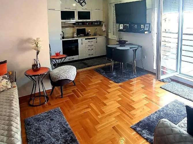 Apartman Nina
